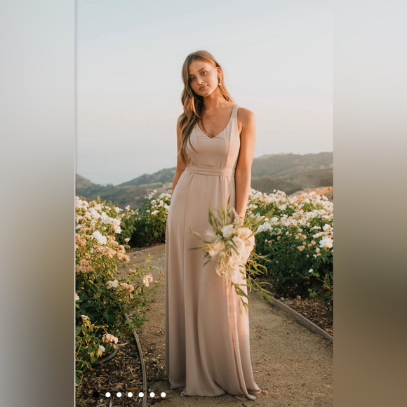 Shoe Me Your MuMu: Amanda Maxi Dress ~ Bouquet Toss -Small - Picture 1 of 8